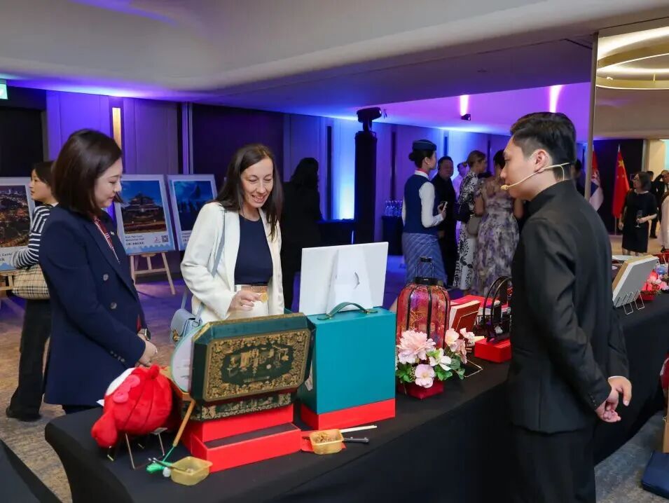 在央视纪录片《珠江》中寻味“消失的名菜”